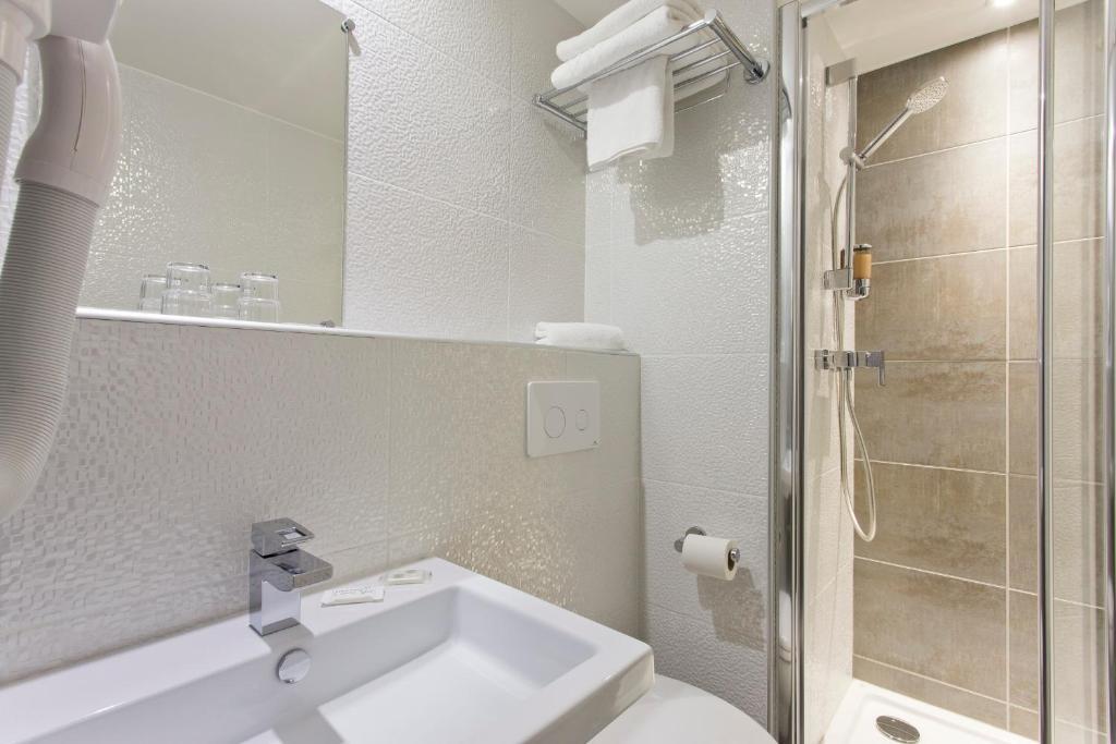 Hotel Des Pavillons Parijs Kamer foto